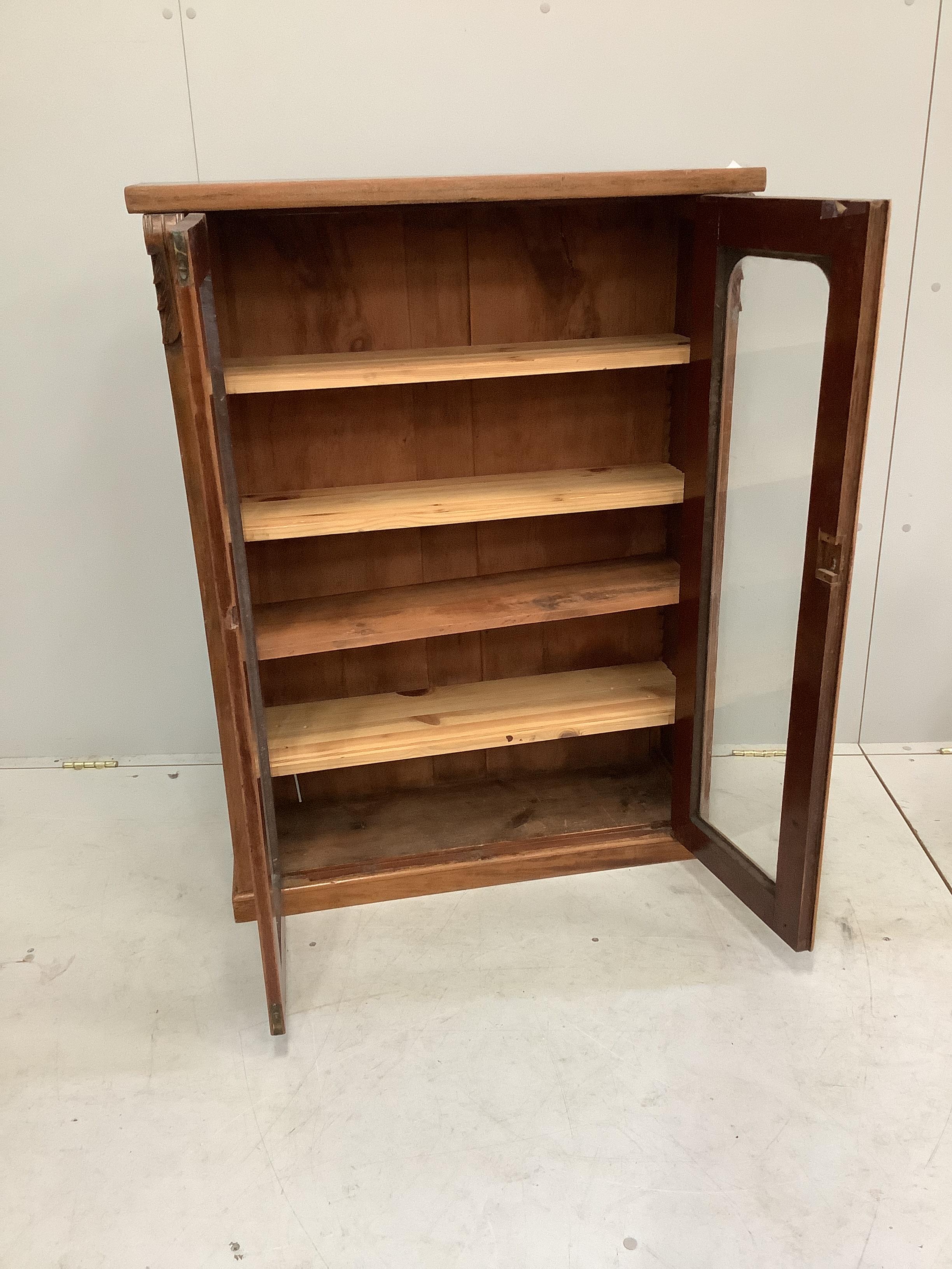 A Victorian mahogany bookcase section width 83cm, depth 30cm, height 109cm